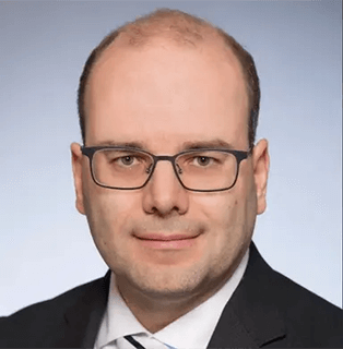 reiner_knyrym_med